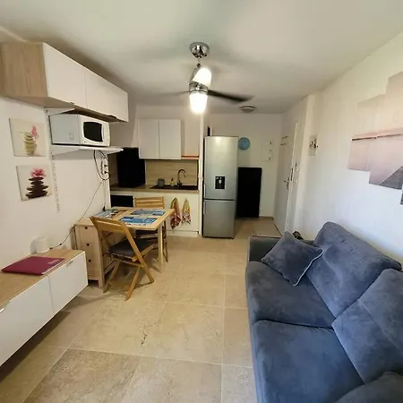 Apartment Cosy En Privee, Bord De *